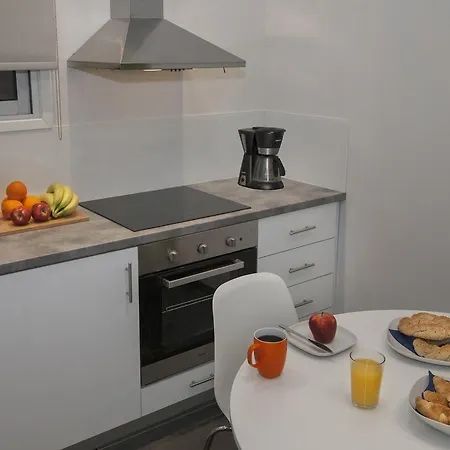 Apartment Modern Close To Acropolis Museum By Ghh Athens
