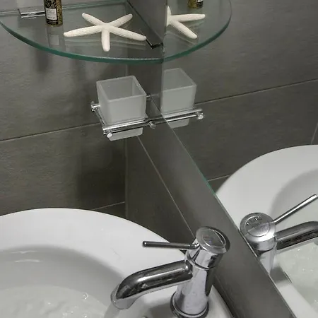Apartment Modern Close To Acropolis Museum By Ghh